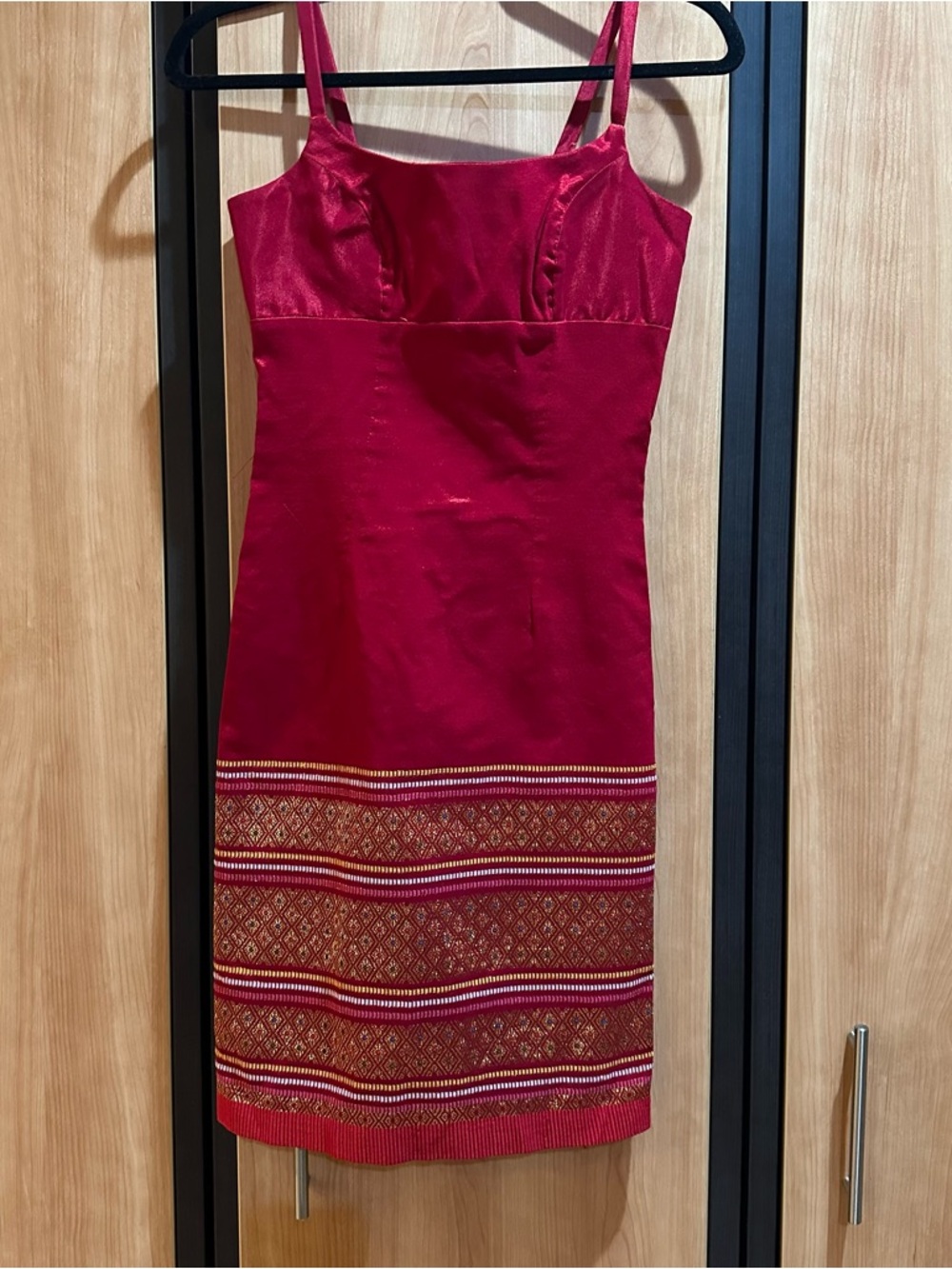 Red Sleeveless Embellished Midi Dress - Brand
